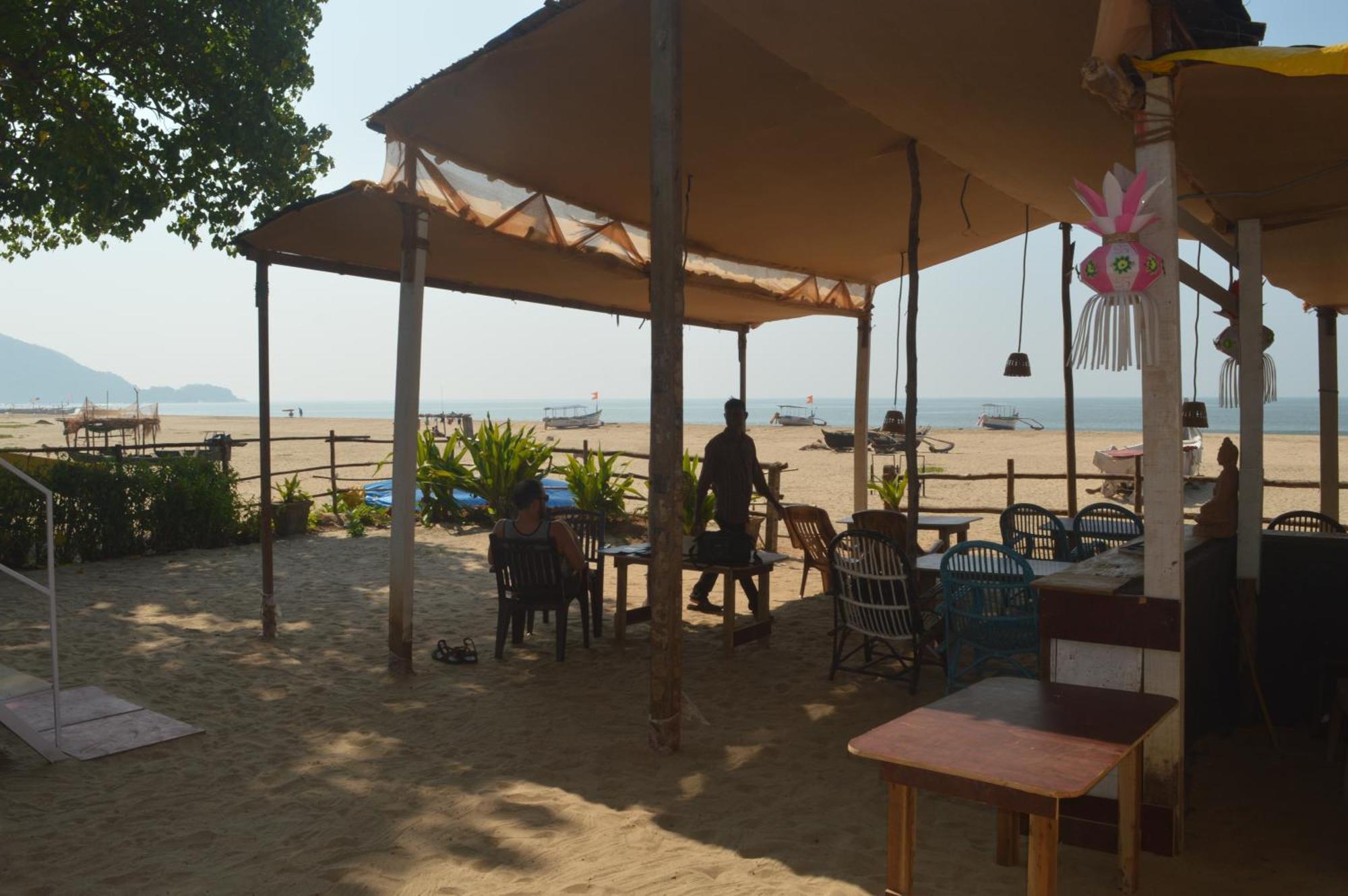 Riya Cottages And Beach Huts Агонда Екстер'єр фото