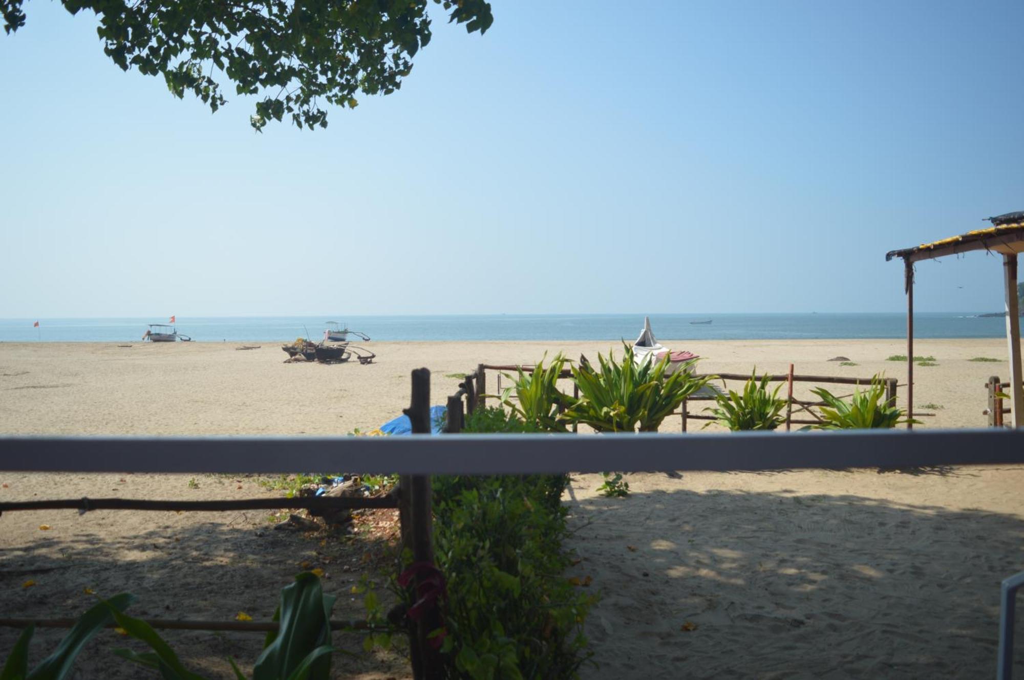 Riya Cottages And Beach Huts Агонда Екстер'єр фото