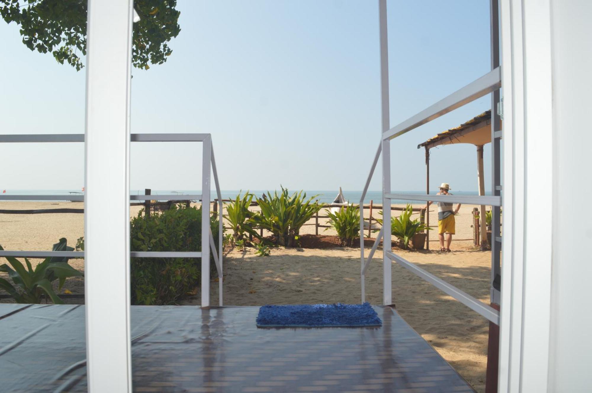 Riya Cottages And Beach Huts Агонда Екстер'єр фото
